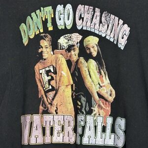 TLC Shirt Womens Small Black Don't Go Chasing Waterfalls Graphic Tee Cotton On